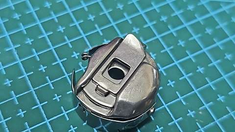 PORTA BOBINA ZIG ZAG 20 U SINGER O 021D